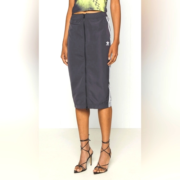 Adidas Adicolor Classics Long Zip Up Track Skirt (XXS) - Picture 2 of 8